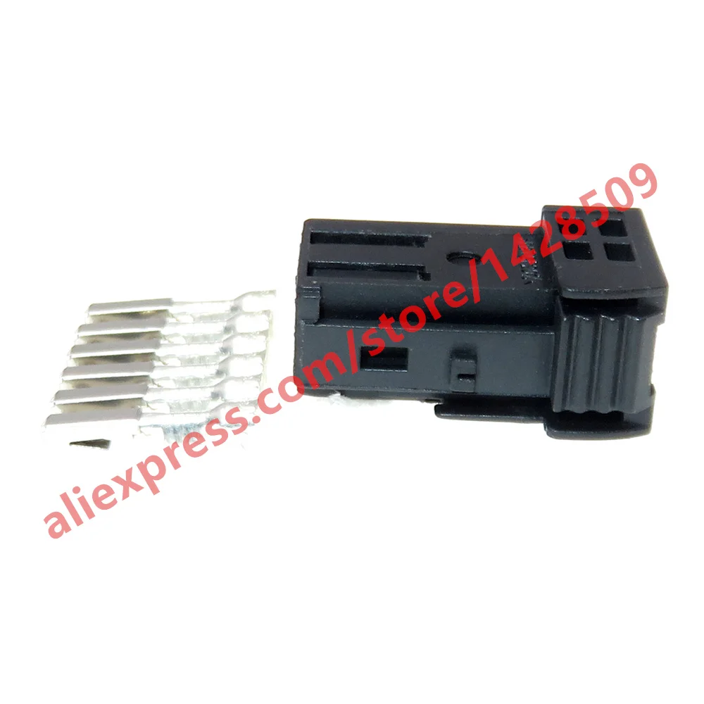 1 Set 6 Pin High Quality Auto Unsealed Socket With Terminal 98298-0001 0.6 Series Miniature Car Connector