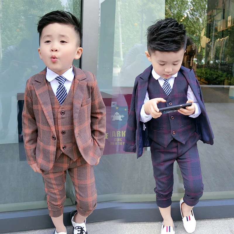 LOLANTA 5Pcs Kids Boys Gentleman Suit Plaid Formal Attire Jacket Coat+Pants+T-Shirt+Vest+Tie Outfit Birthday Party Clothes