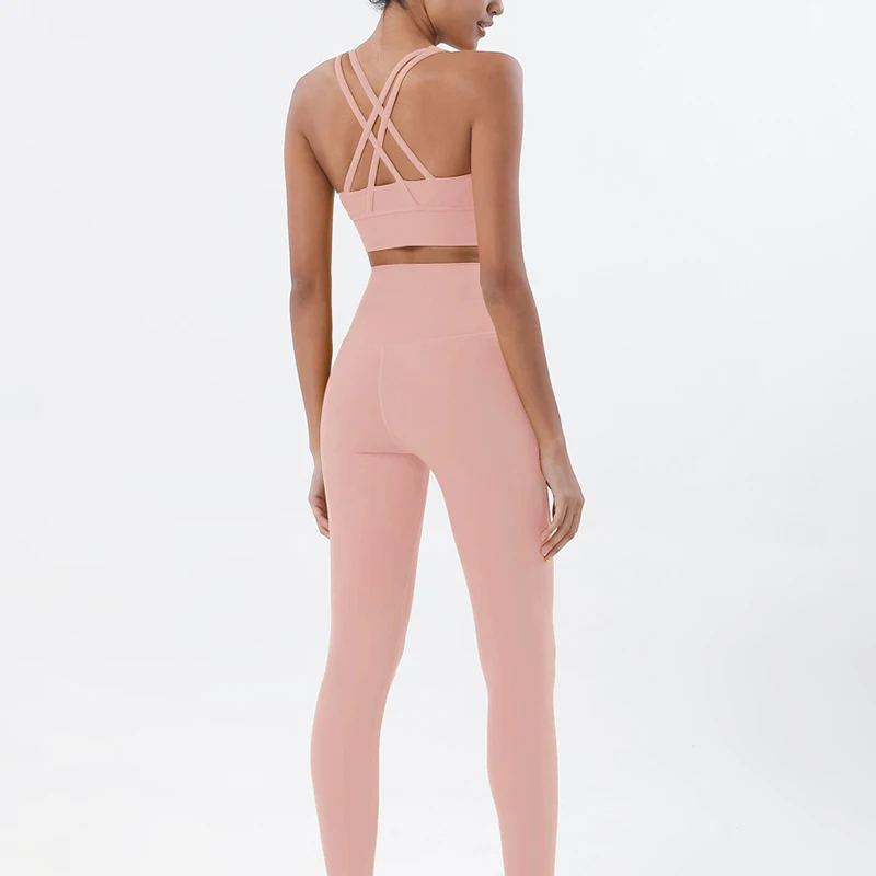 금