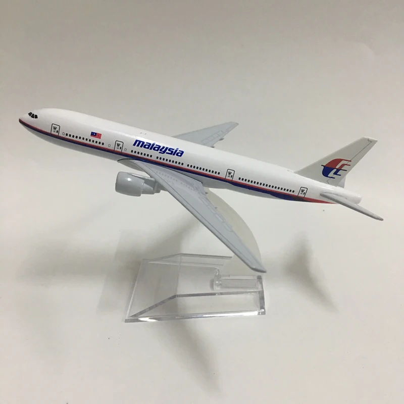 JASON TUTU 16cm Malaysia Airlines Boeing 777 Plane Model Airplane Model Aircraft Model 1:400 Diecast Metal planes toy