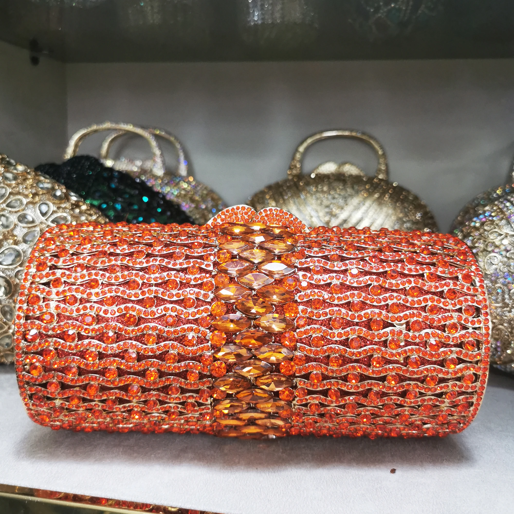 

Women Red Purple Gold Crystal Diamond Evening Bags Clutch Bag For Wedding Party Cocktail Rhinestone Handbags Purse Clutches Bags