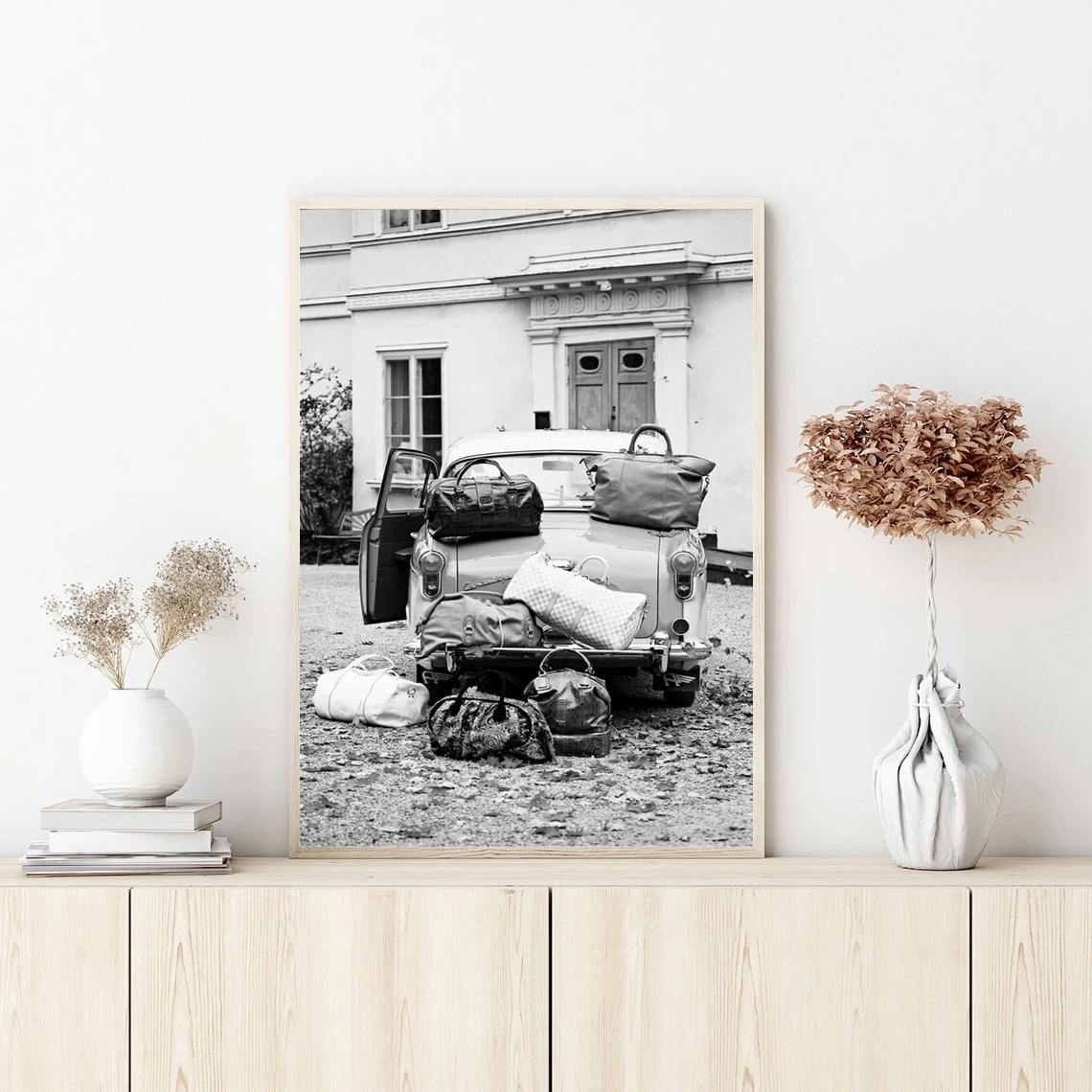 Fashion Weekend Getaway Poster Black & White Wall Art Canvas Painting Bedroom Living Room Home Decoration (No Frame)