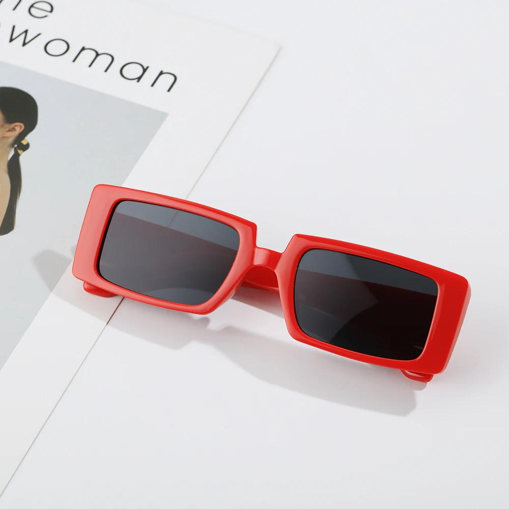New fashion retro sunglasses ladies small rectangular sunglasses rectangular sunglasses female UV400 lens glasses image 3