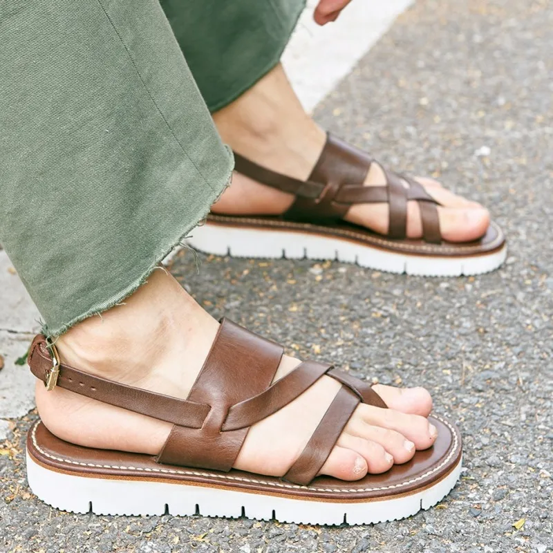 Handmade Summer Footwear Beach Shoes Men Vintage Genuine Leather Gladiator Sandals Open Toe Buckle Strap Platform Mens Sandal