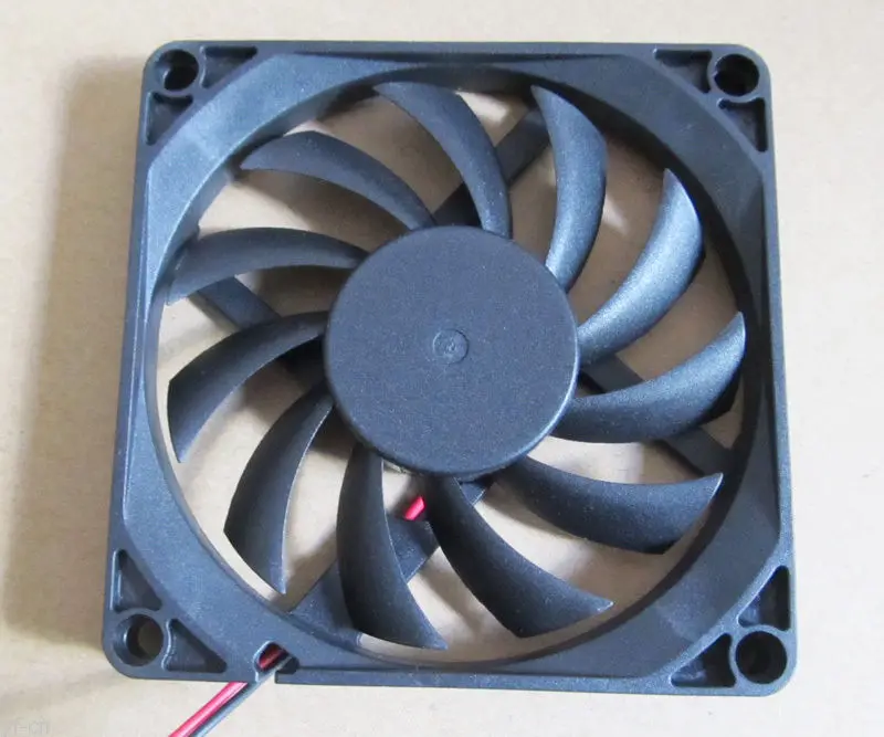 

1pc Brushless DC Cooling Fan 80x80x10mm 8010 11 blades 5V 12V 24V 0.15A 2pin fan