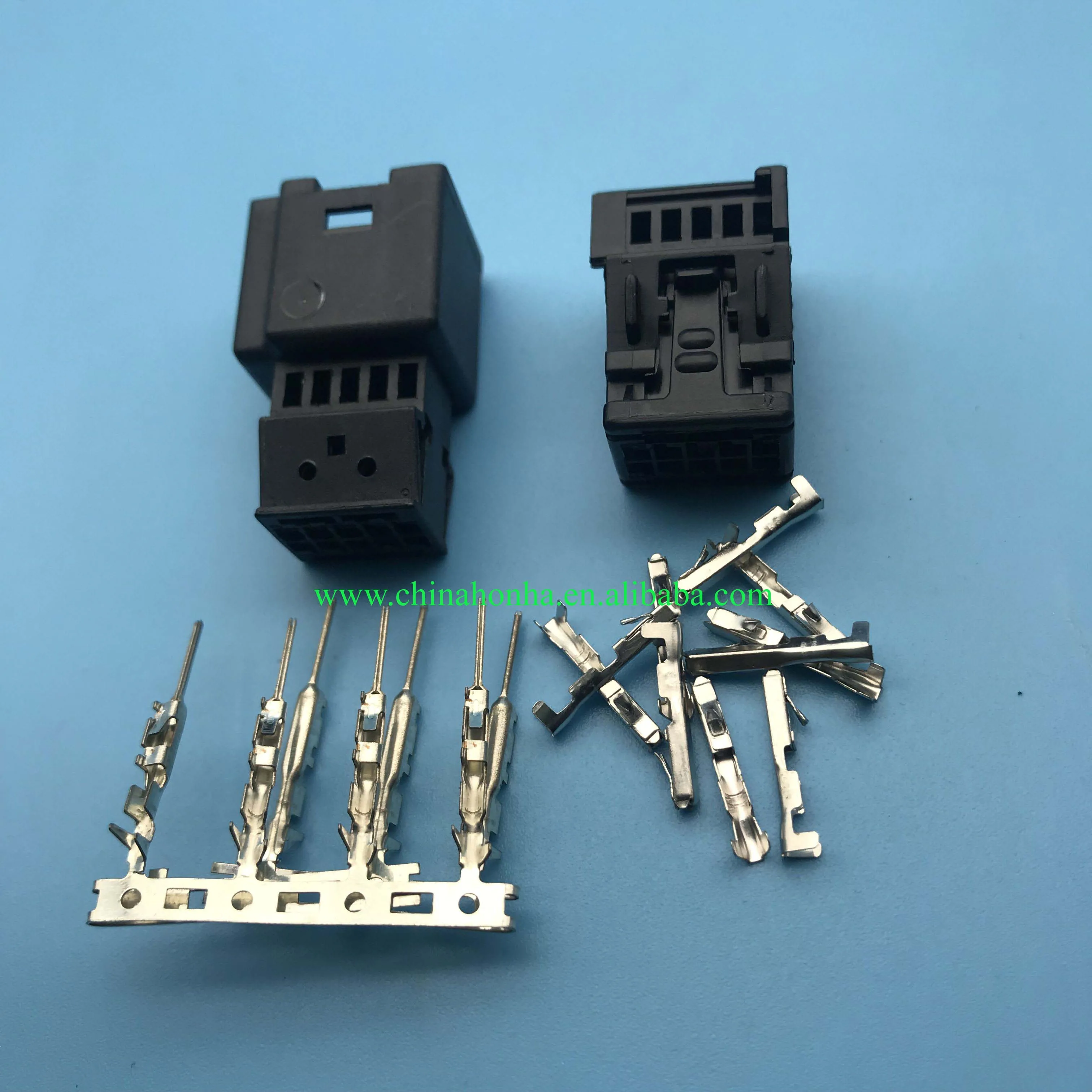 

10 pin female and male automotive wire harness connector 1355789-1 1-929270-1