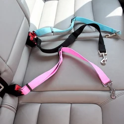 Cinturón de seguridad para perros, correa ajustable de viaje para asiento de coche, arnés con hebilla, conector para Collar, suministros para perros