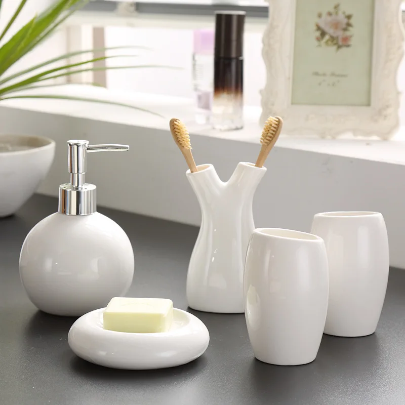 

Simple Ceramic Sanitary Ware 5 Pieces Wash Bathroom Set Toothpaste Holder Bathroom Accessories Set Soap Dispenser Toothbrush