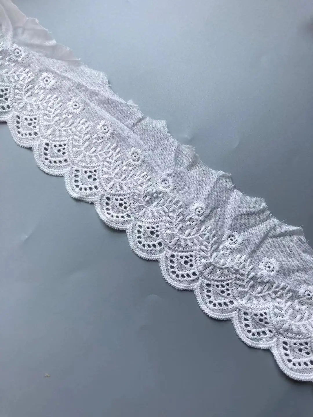 2 Yards 7 Cm Flower Cream Cotton Lace Trims For Costume Dress Trimmings Ribbon Applique Strip DIY Sewing Lace Fabric New