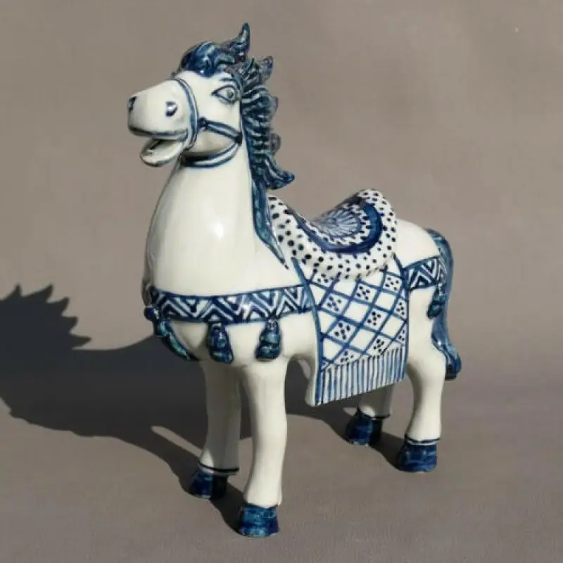 

China old porcelain Blue and white horse Statue Table ornaments