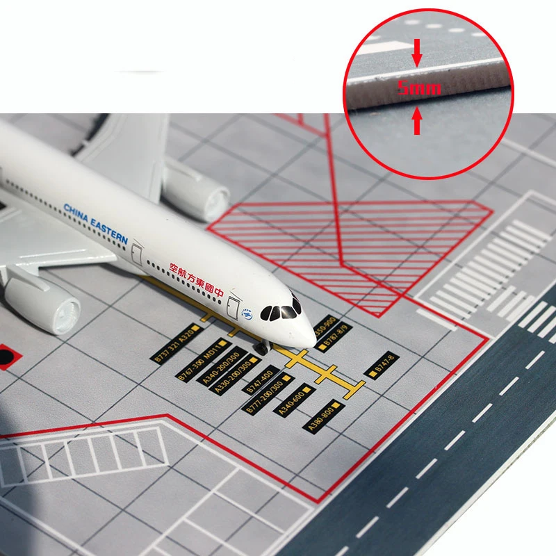 1/400 Airport Passenger Aircraft Runway Model PVC Parking Apron Pad Model for Airliner Plane Model Aircraft Scene Display