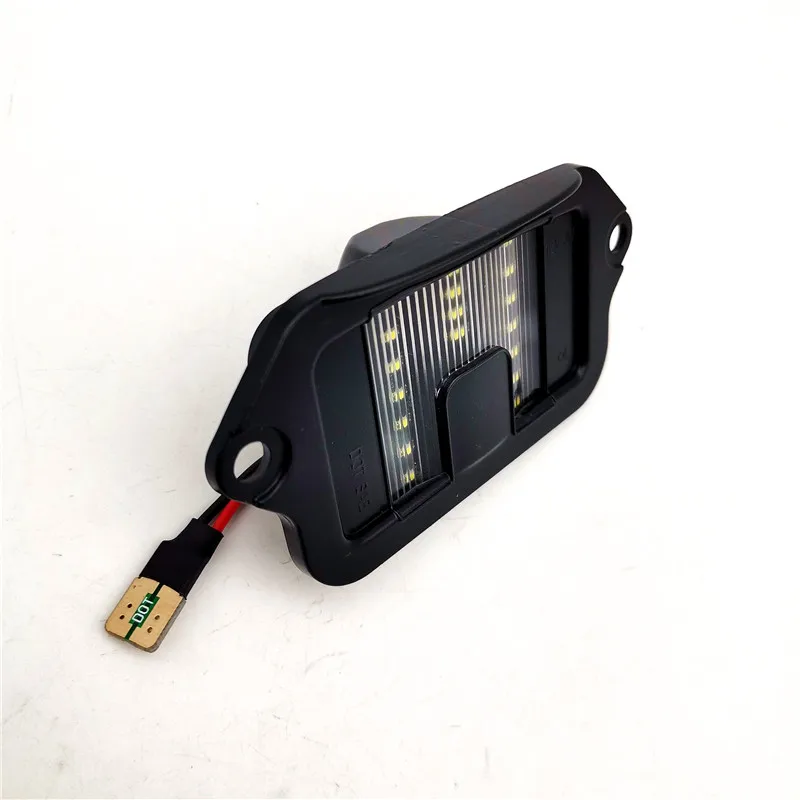 18 SMD White LED Rear License Plate Light Lamp For Ford Mustang 2005-2009 GT 12V