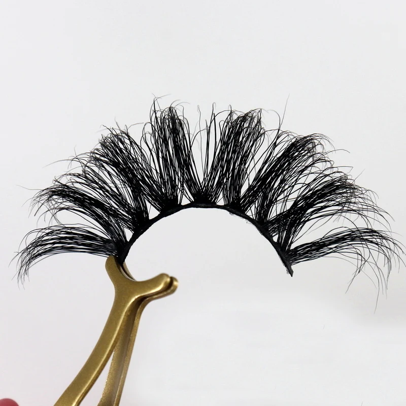 DOCOCER Fluffy Mink Lashes Short Messy Wispy Natural Eyelashes 18mm-25mm Hamdmade Real 3D Mink Eyelashes Makeup False Lashes