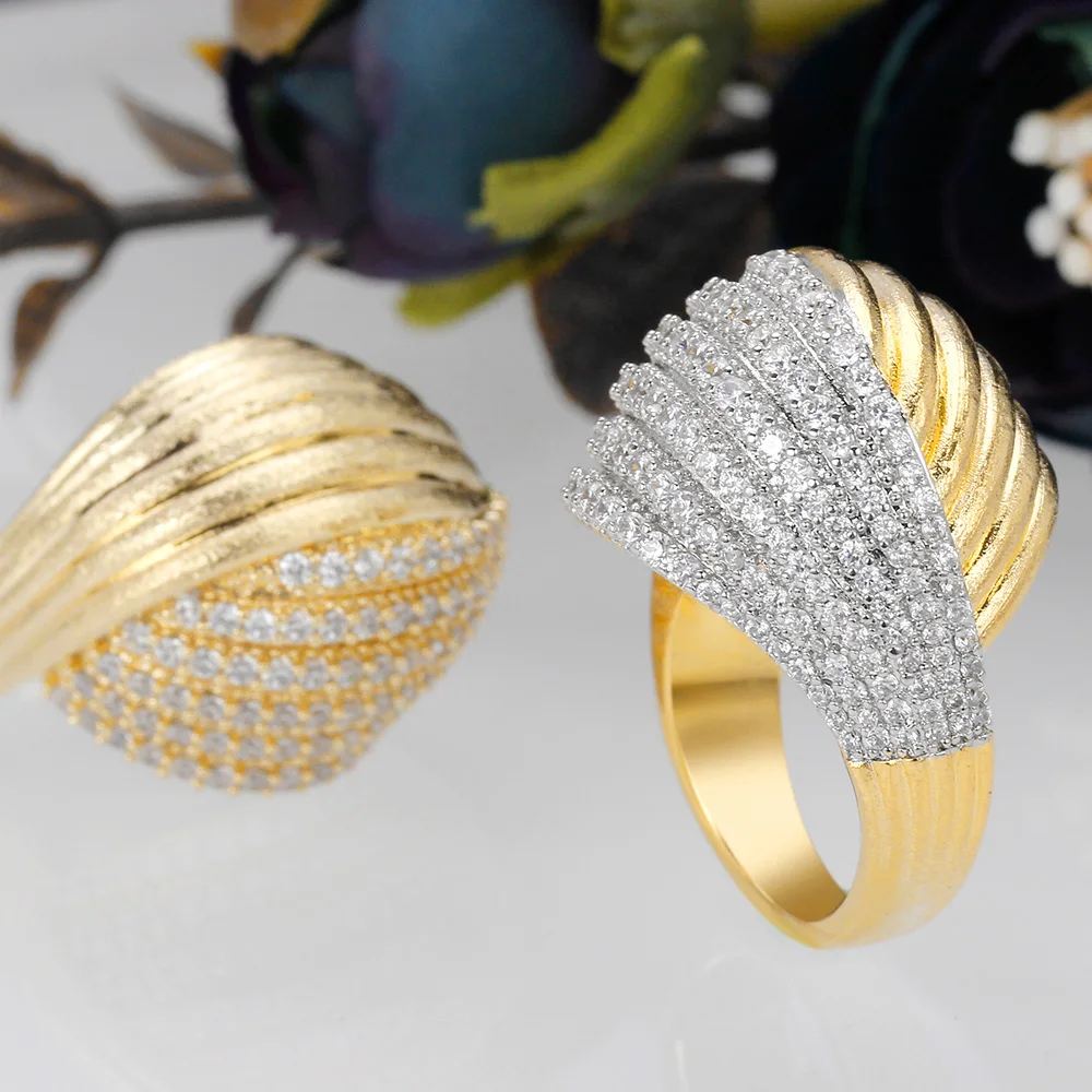 Bride Talk 2023 Frosted Rings Bold With Cubic Zirconia Stones Bride Engagement Party Saudia Arabia High Quality Jewelry