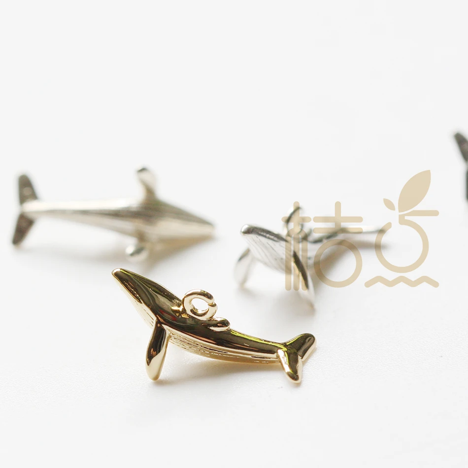 

One Piece Solid 925 Silver Charm - Dolphin - 15.5x7x7.3mm (4360C)