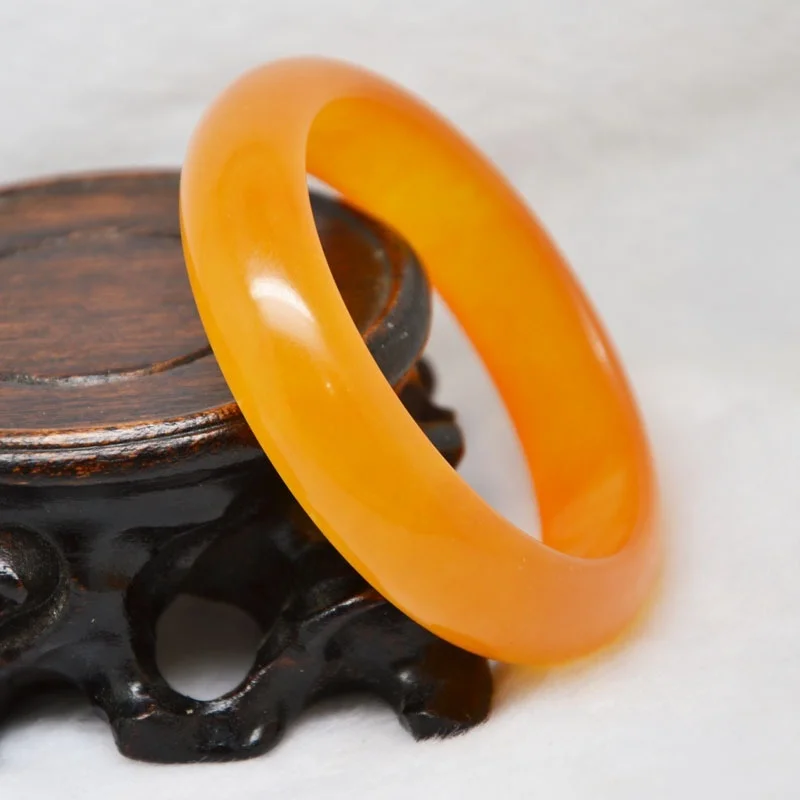 Genuine Natural  Wholesale High Quality Yellow Jade Bangles Natural Stone Lucky Auspicious Jade Bangles Fine  Jewelry