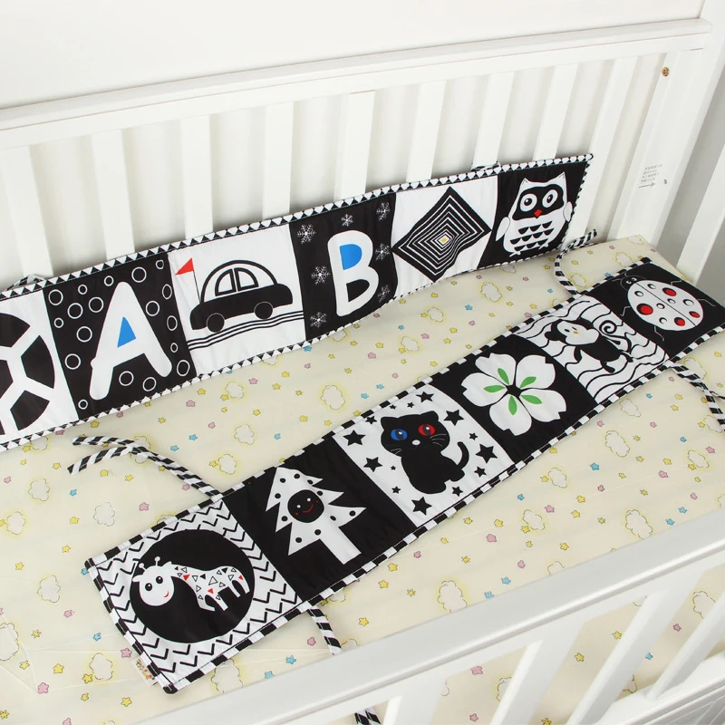 Black White Insect Lion Cloth Books Education Develop Crib Toy Baby Bed Bumper Hanging Crib Early Learning Toys Kids 0 12 Months