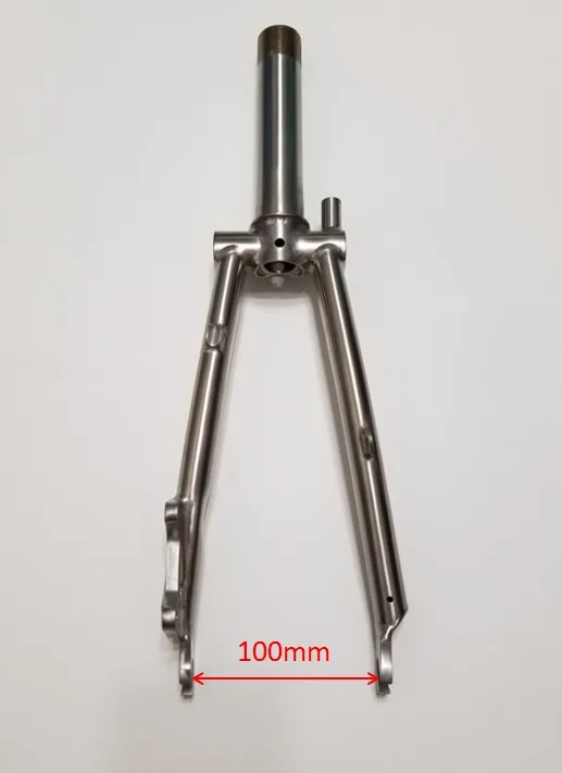 チタンフロントフォークはブロンプトンバイクの通常の幅74mmとディスク