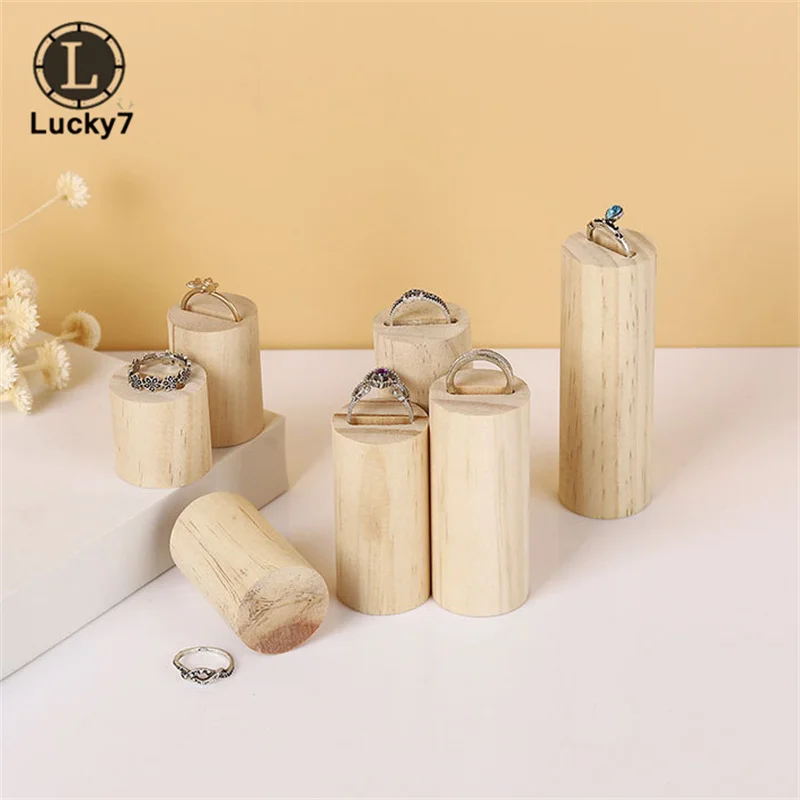 

Bamboo Wood 7pcs Ring Display Stand Jewelry Holder Jewlery Organizer Organza Jewelry Boxes and Packaging