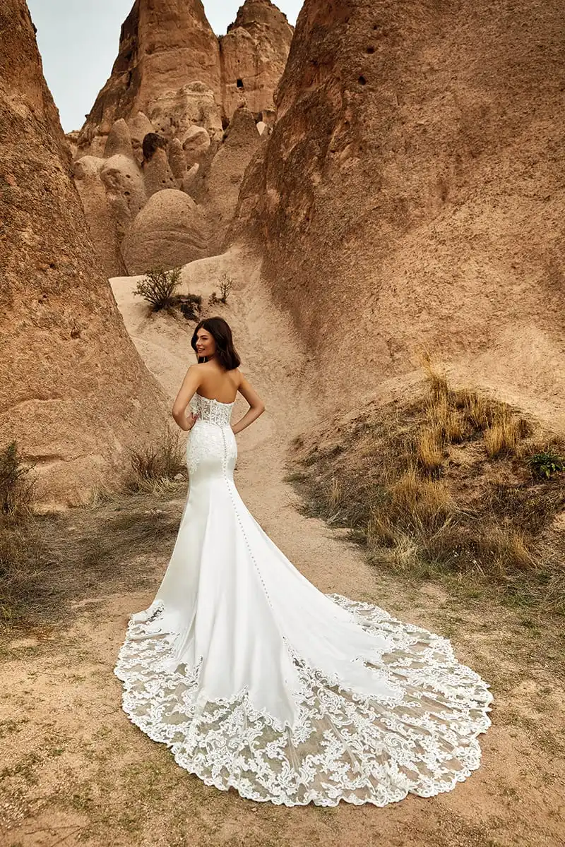 Robe de mariée sirène en dentelle, tenue de mariage sans manches, avec des Appliques en dentelle, sur mesure, dos ouvert, avec traîne, collection 2021