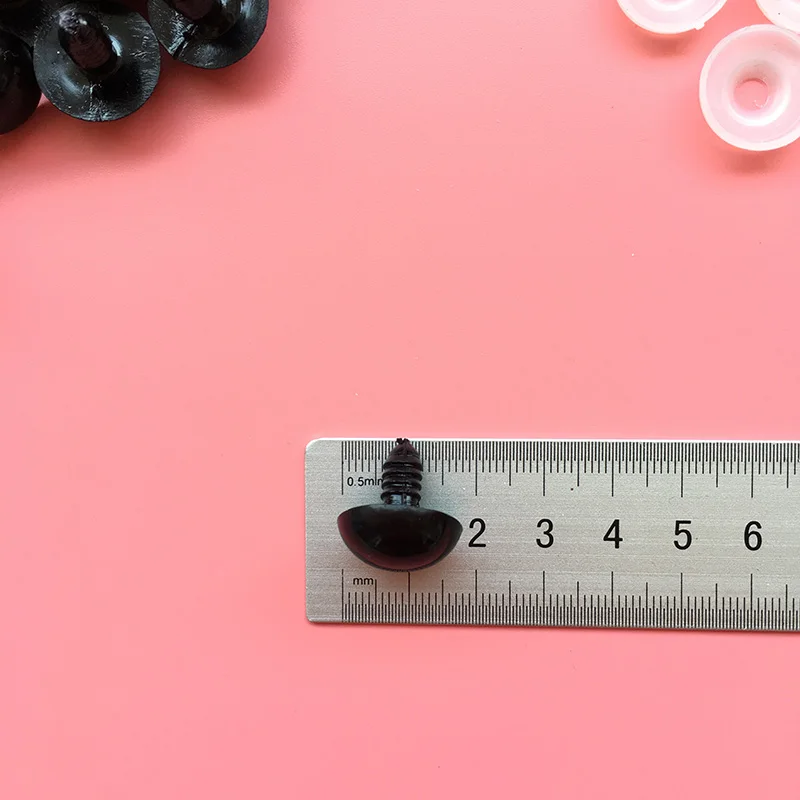 High-quality 100pcs 18mm/0.7in big size Black Eyes Safety Eyes With White Washers Fit for Teddy Bear Doll Toy