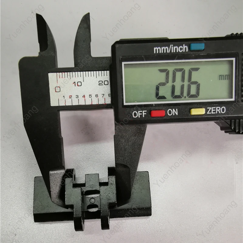 RC 1/12 Hydraulic Model Excavator Crawler 5CM Wide All-metal Construction Vehicle Monolithic Track/Chain Plate Zinc Alloy