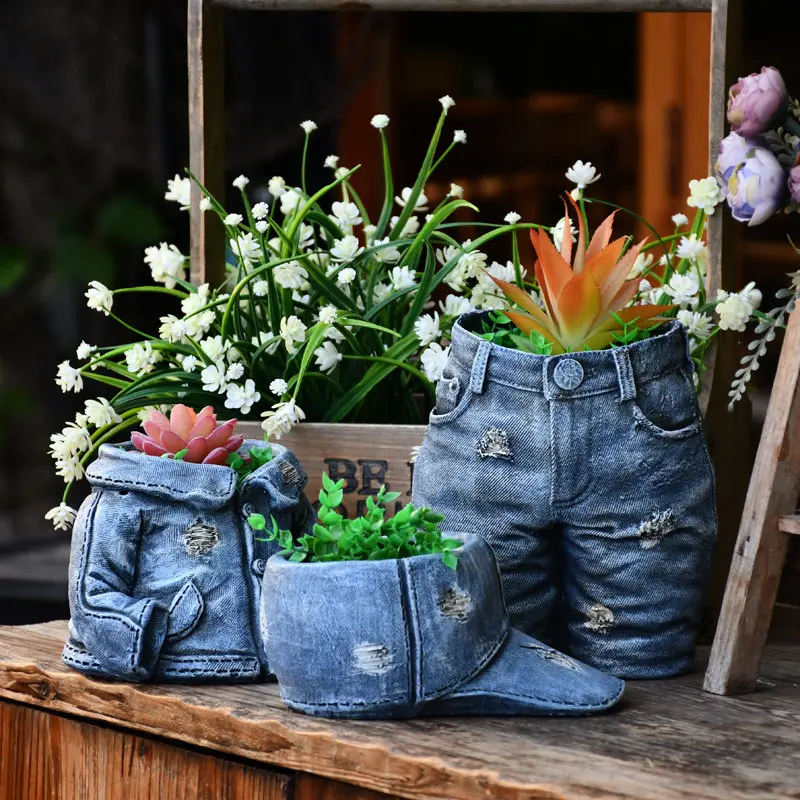 

American Denim Pants Fleshy Flowerpot Resin Ornaments Outdoor Garden Figurines Crafts Courtyard Park Villa Furnishing Decoration