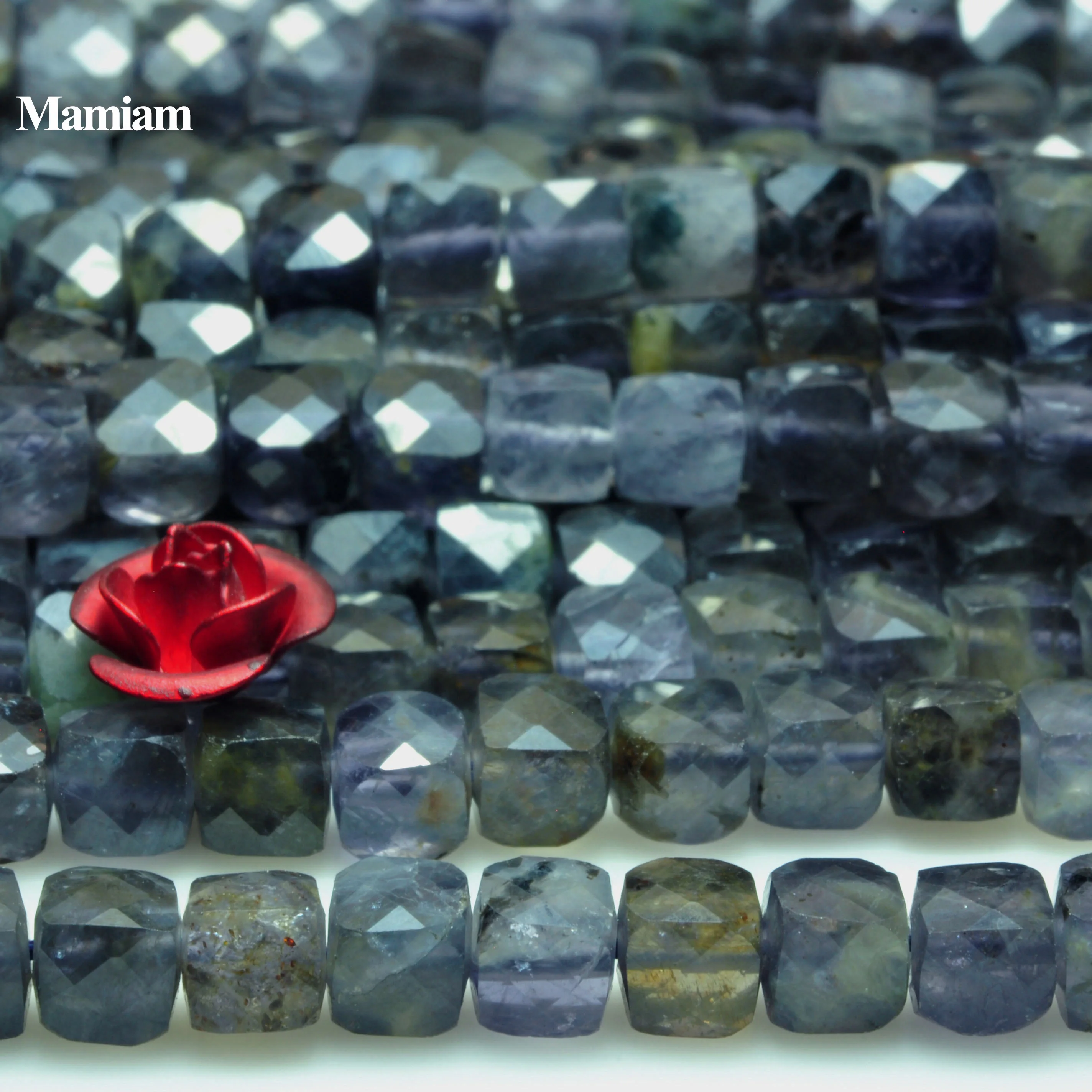 

Mamiam Natural A Iolite Stone Faceted Square Charms Beads 4+-0.2mm Gemstone Bracelet Necklace Diy Jewelry Making Design