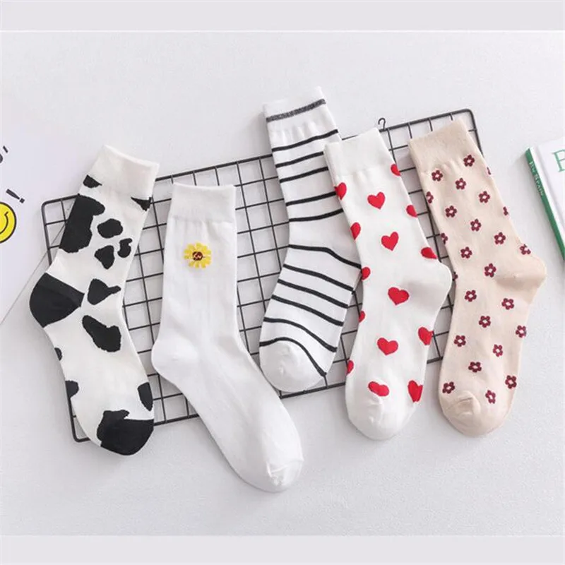 Women Cotton Girl Cartoon Love Heart Stripes Flower Patterned Socks Streetear Skateboard Harajuku Fashion Socks Ladies Sokken