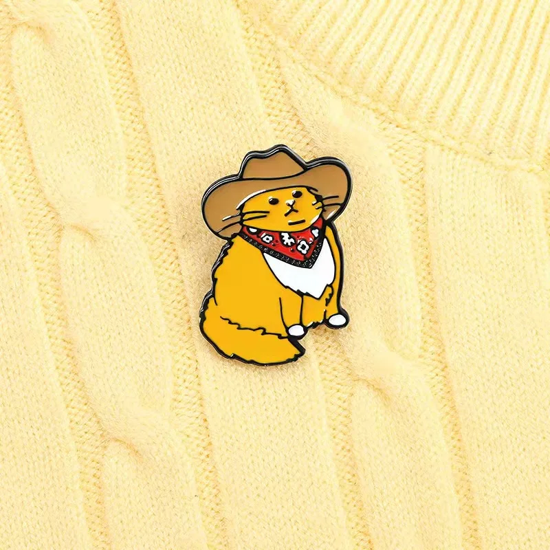 Cat Cowboy Style Cute Animal Broochs Enamel Pins Shirt Badge Gift for Kids Friends Custom Jewelry Lovely Present Drop Shipping