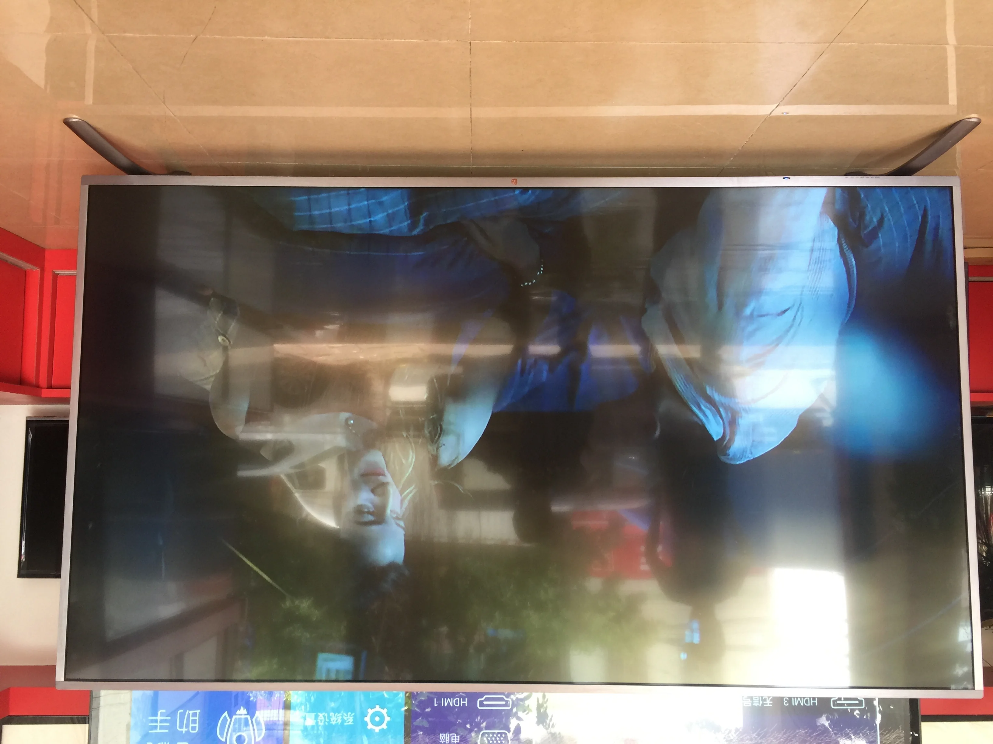 Monitor de 100 polegadas e android 7.1.1, wi-fi, ram1.5gb rom, 8gb, 4k, tv de televisão