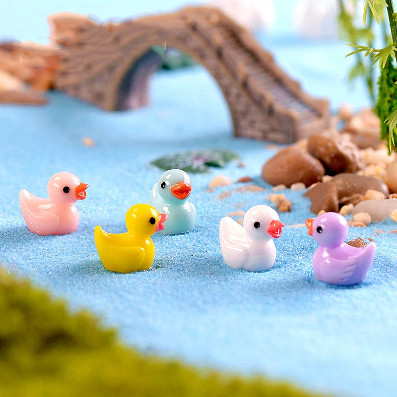 Adornos de estatuilla en miniatura de pato amarillo, accesorios de decoración de Micro paisaje, dijes de resina de animales simulados, manualidades, 5 piezas