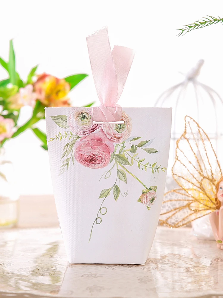 Wedding Favors Upscale Gift Boxes Paper Baby Shower Favor Boxes pink flowers Candy Box