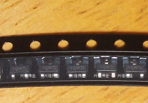 الأصلي 100 قطعة/MMBTA06LT1G MMBTA06 1GM SOT23