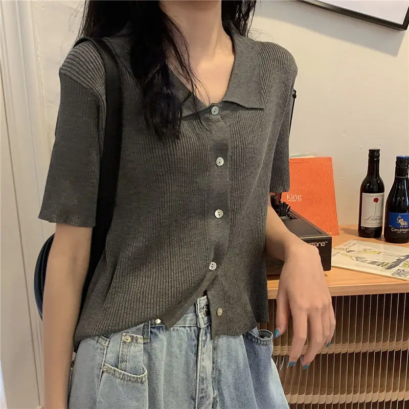 Short Sleeve T-shirts Women Lapel Collar Solid Simple Knitted Single Breasted Female Tops Preppy Style All-match Vintage Fashion