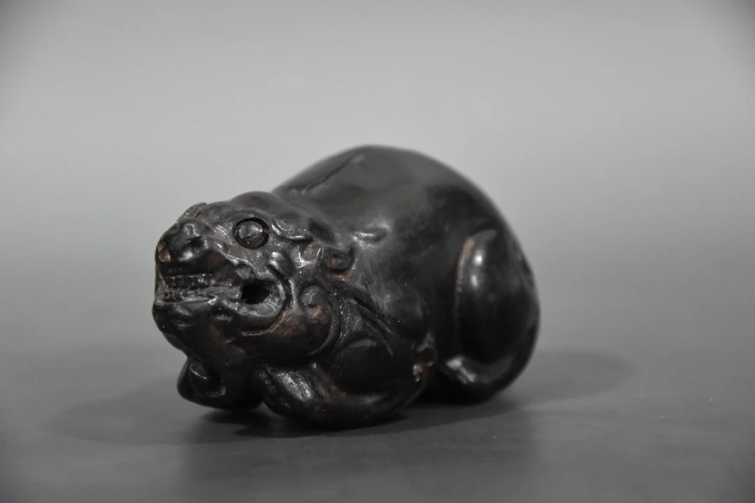 

Hongshan culture meteorite iron brave fortune exorcised evil pray
