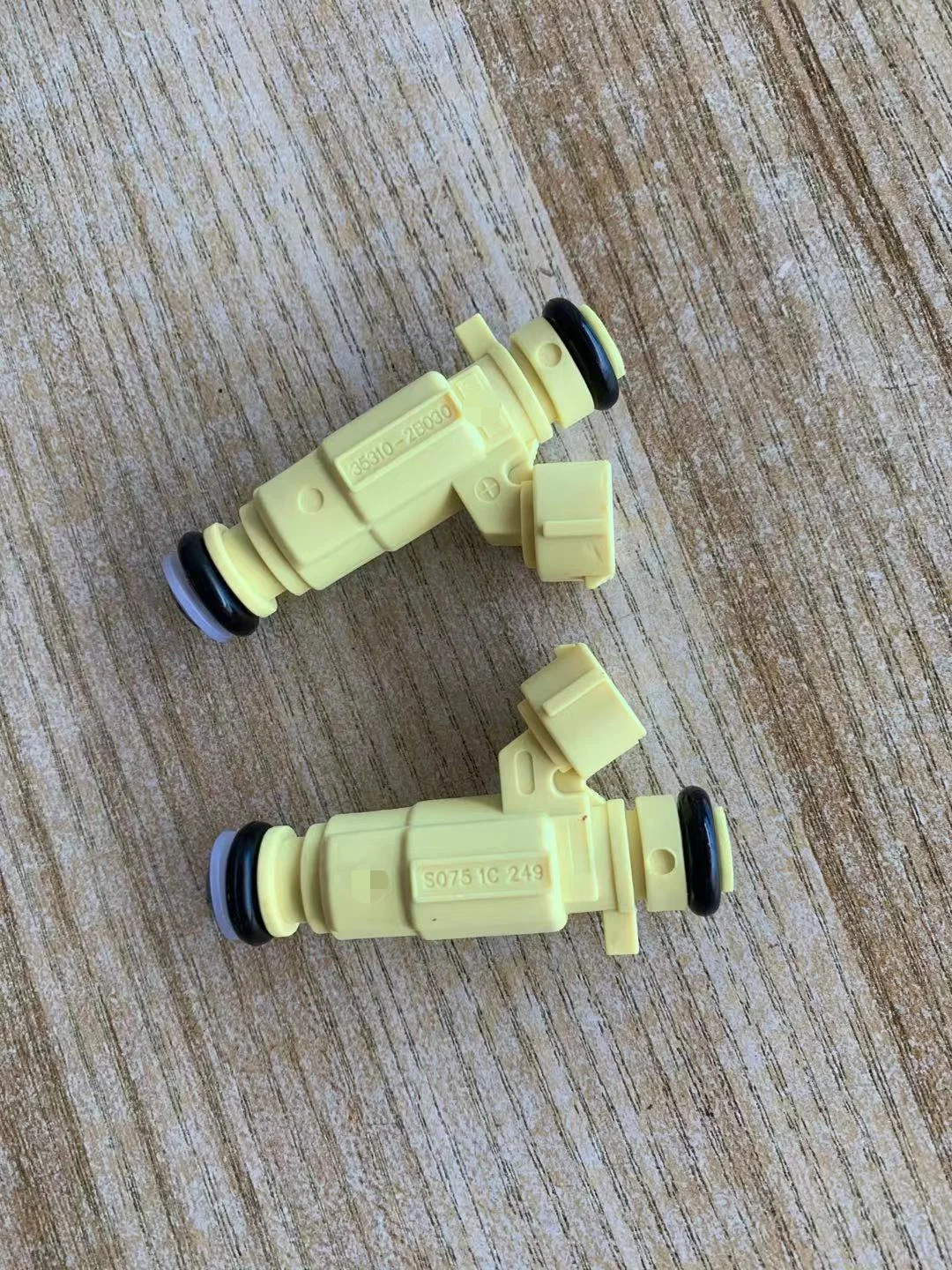 

40 pcs High Quality Fuel Injector Nozzle For Korean Car 35310-2B030