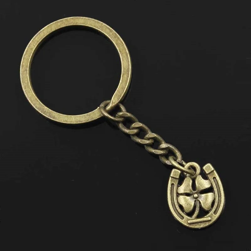 New Fashion Men 30mm Keychain DIY Metal Holder Chain Vintage Horseshoe Lucky Clover 18x15mm Silver Color Pendant Gift