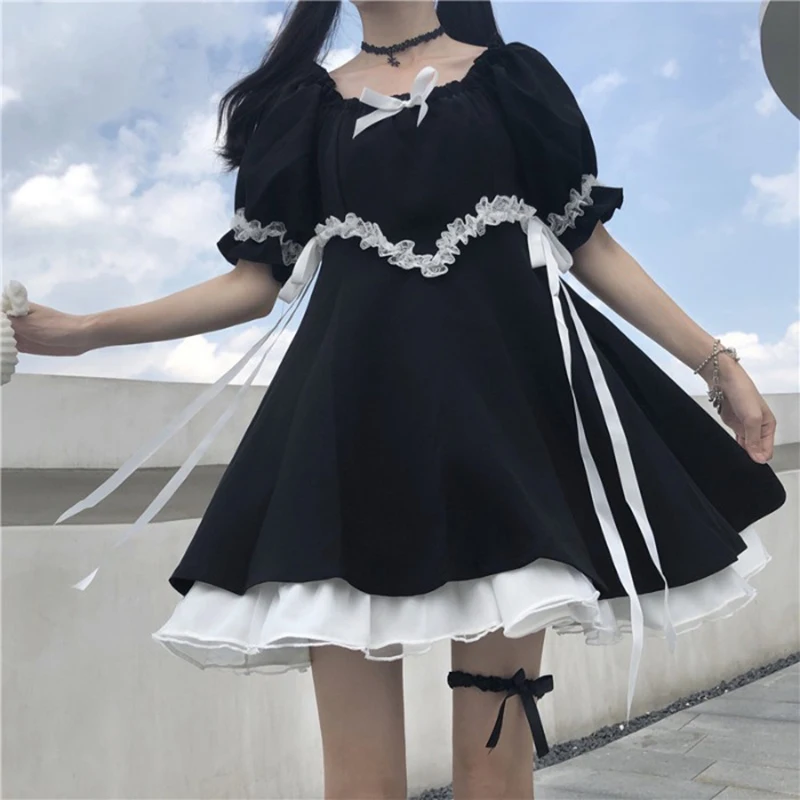 Vestido corto japonés de Lolita para mujer, prenda de manga abombada negra con lazo de retales, diseño Vintage, estilo Kawaii, suave