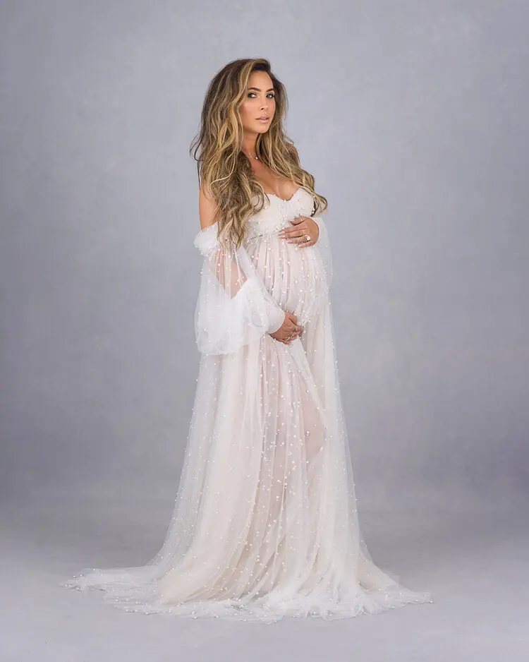 Vestido de maternidad blanco con hombros descubiertos para Sesión de fotos, camisón de manga larga con perlas, fotografía de tul para mujeres embarazadas