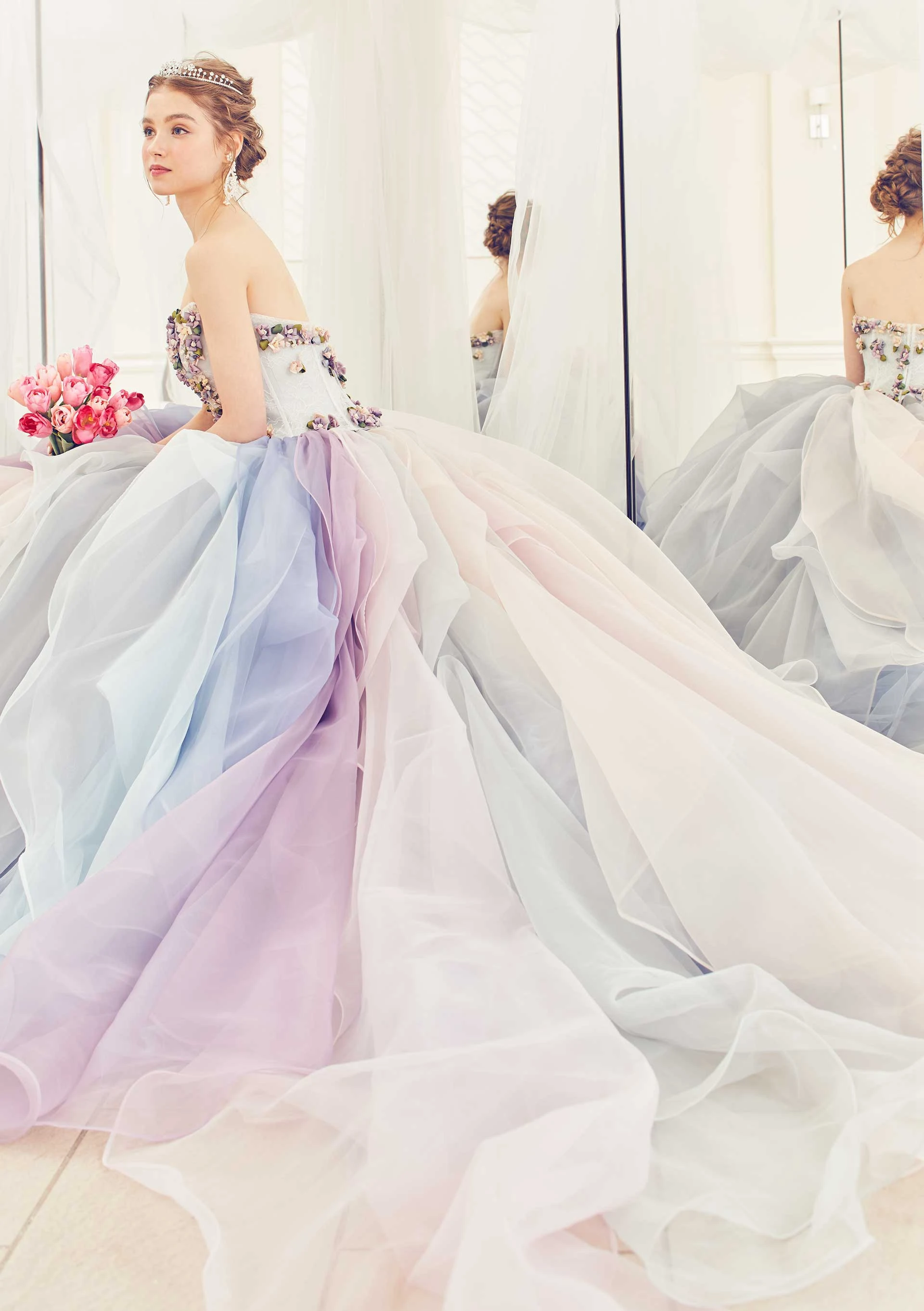 Rainbow Organza Ball Gown Dress Strapless Flowers Wedding Dress Colorful Bridal Dresses With Train Lush Layered Evening Dress