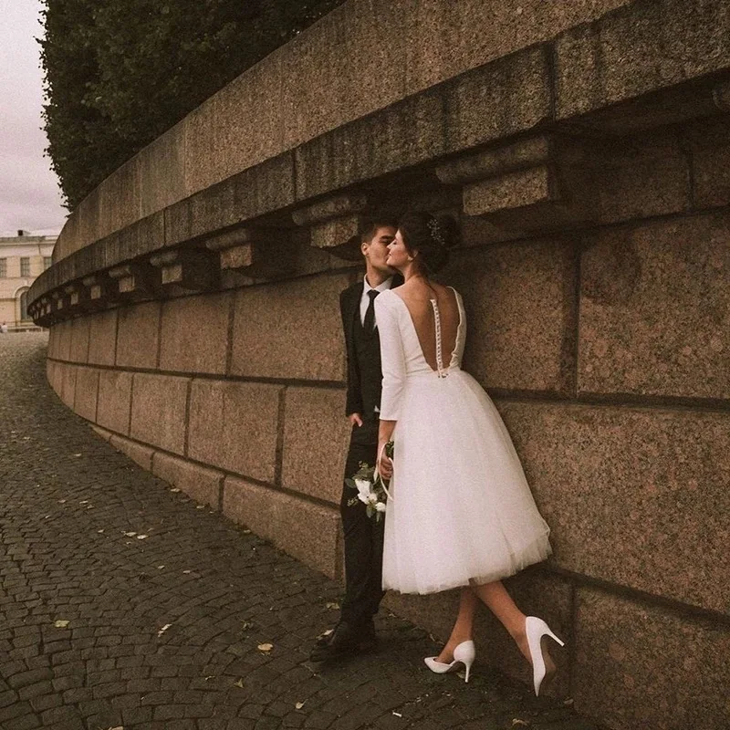 Vestido de novia corto con corte en A, manga larga Simple, blanco, marfil, de alta calidad, de tul satinado, para fiesta de boda, 2021