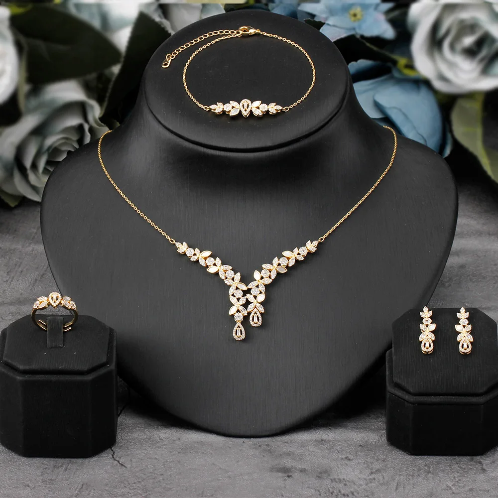 

4PCS Shell Jewelry Set Cubic Zircon Earrings Necklace Bracelet Ring Lobster Clip Rolo Chain For Women Wedding Party Accessories