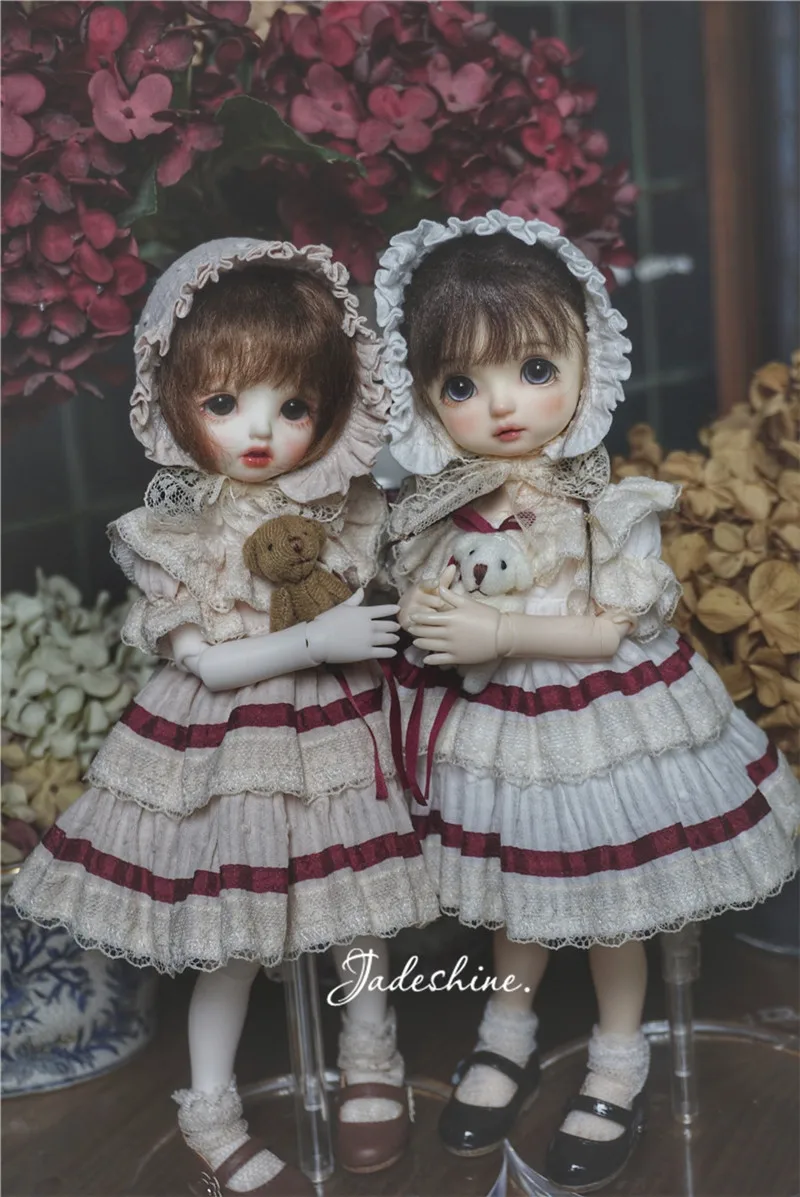 

BJD doll clothes is suitable for 1/6 size doll dress vintage set cream white lace dress doll accessories