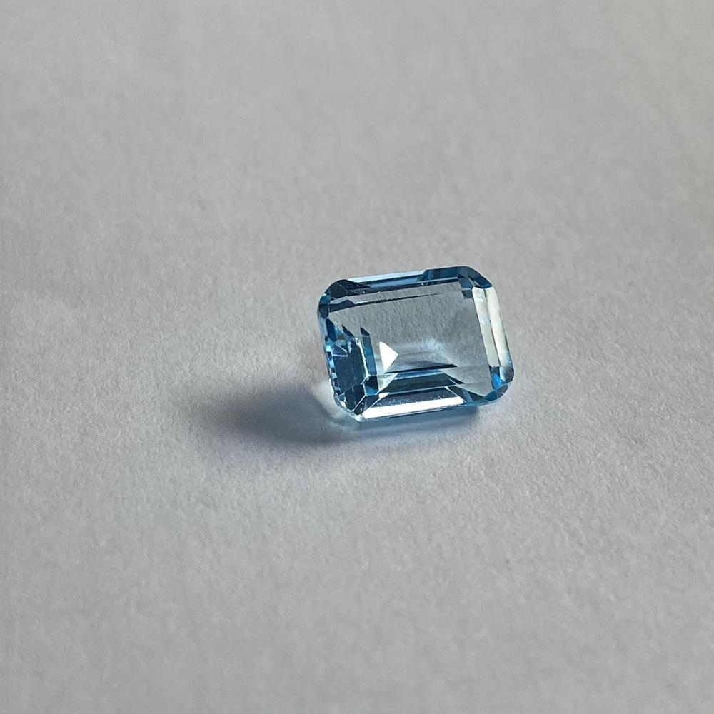 Emerald cut 10×8mm 4.1 carats 100% natural sky blue topaz loose gemstone for  fashion earring Ring making