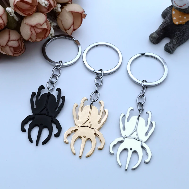 Punk Retro Insect Design Beetle Keychain Ladies Men’s Jewelry Accessories Tri-color Zinc Alloy Beetle Keychain Fashion Jewelry