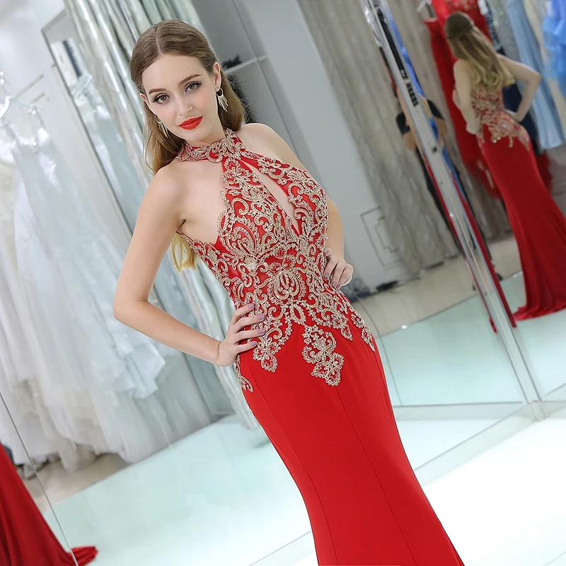 JaneVini Elegante Raso Rosso Abiti da ballo per Le Donne 2020 Halter Oro Appliques In Rilievo Sleeveless Della Sirena Partito Abito Formale Gala