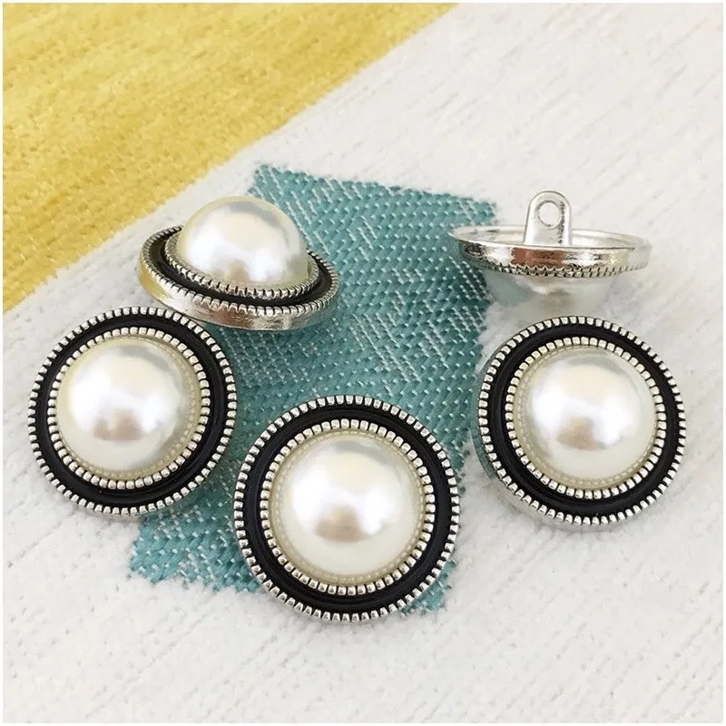 10pcs 15/20/25mm Fashion Blouse Pearl Buttons Embellishments for Clothing Luxury CC Buttons for Clothing Women Shirt Coat Button