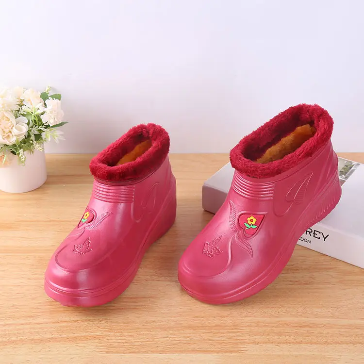 Waterproof and cashmere snow boots  men and women Rain  laundry kitchen hygiene work EVA warm rain  dirt-resistant cotton shoes.