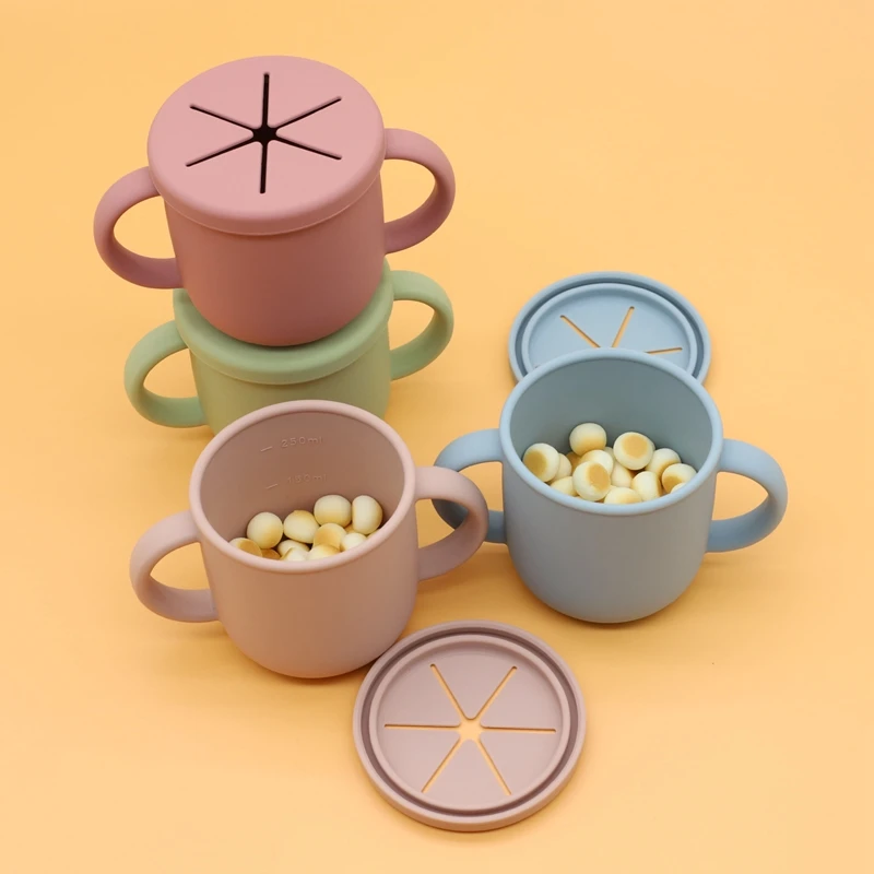 Taza de aperitivos de silicona de grado alimenticio para bebé, 10 piezas, entrenamiento de alimentación, anticaída, antiarrugas, portátil, con doble ASA